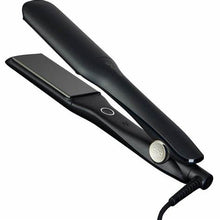 Load image into Gallery viewer, GHD MAX WIDE HAIR STRAIGHTENER
